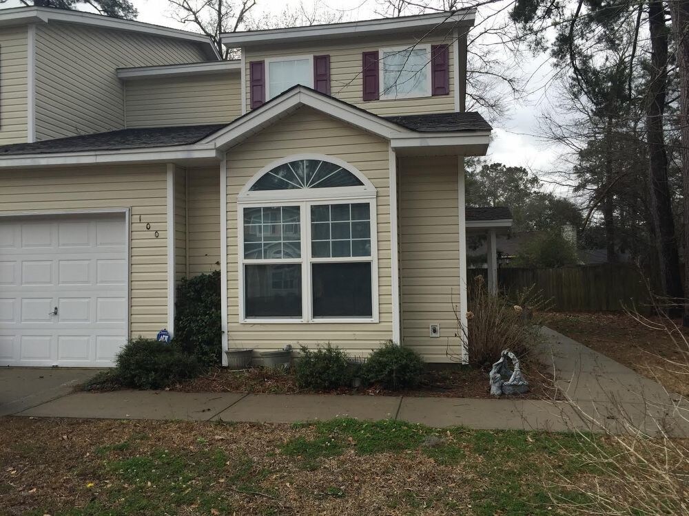 Foto principal - 100 Angel Oaks Ct