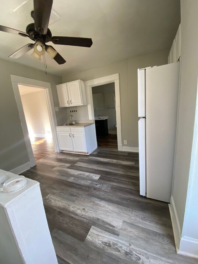 Foto del edificio - 312 N 6th St