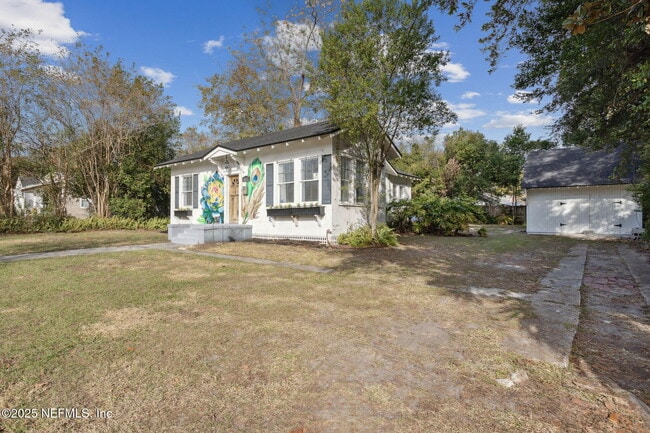 Building Photo - 4423 St Johns Ave
