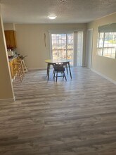 Building Photo - 6407 Harvey Dr