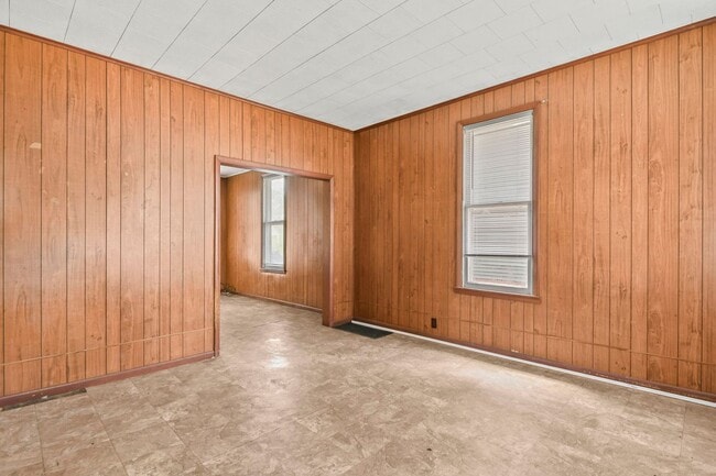 Foto del edificio - 1130 E Cedar St
