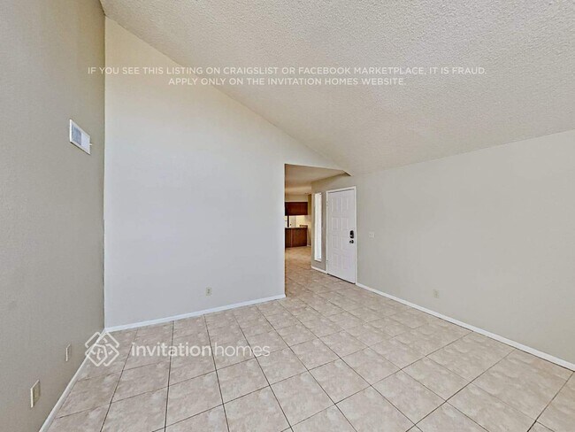 Foto del edificio - 1205 W Chilton St