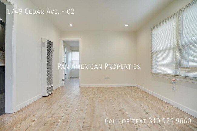 Building Photo - 1749 Cedar Ave
