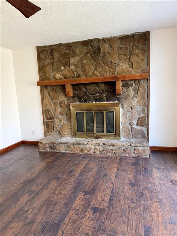 Foto del edificio - 6206 Westridge Trce