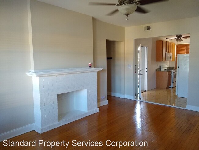 Building Photo - 2 br, 1 bath House - 2133 Howard St. Unit 2