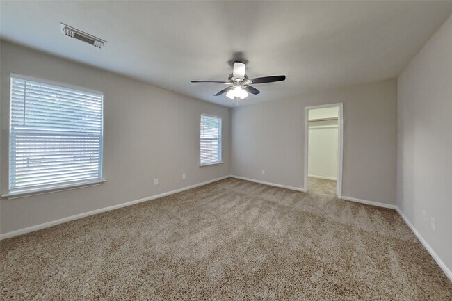 Building Photo - 19110 Hayden Wood Dr