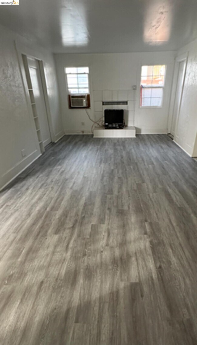 Foto del edificio - 3742 McClelland St