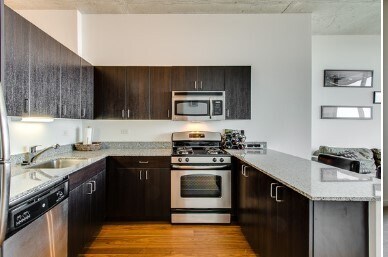 Building Photo - 235 W Van Buren St
