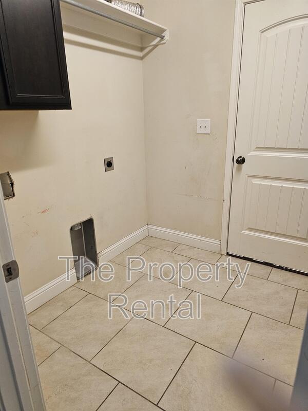 Foto del edificio - 806 E 93rd St
