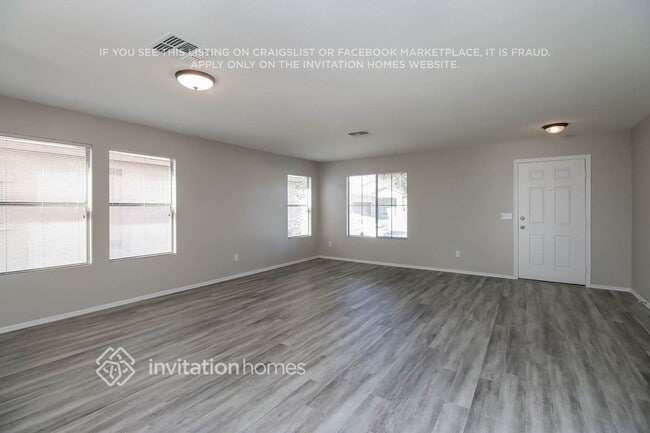 Building Photo - 3767 E Orchid Ln