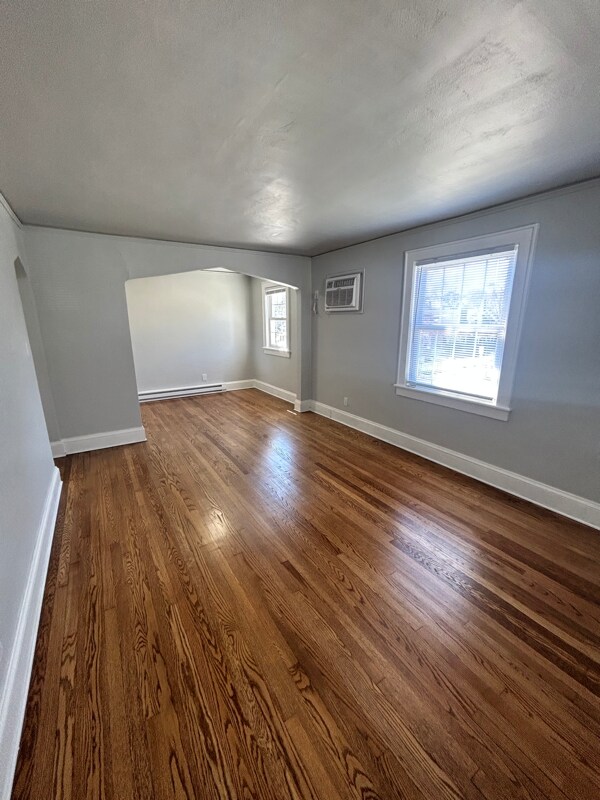 Building Photo - 181 Orleans Cir