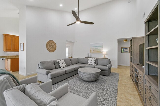 Foto del edificio - 308 Ridge Rd