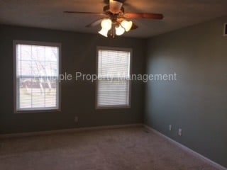 Building Photo - 105 Cracklewood Ln