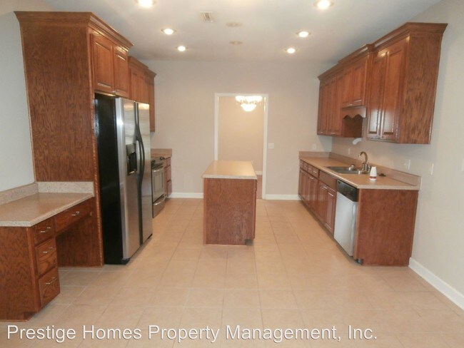 Building Photo - 4 br, 3 bath House - 411 Hannah Road