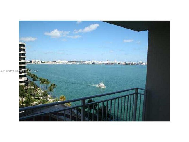 Foto del edificio - 770 Claughton Island Dr