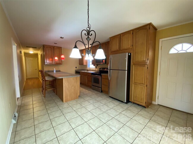 Foto del edificio - 203 Ratchford Farm Rd