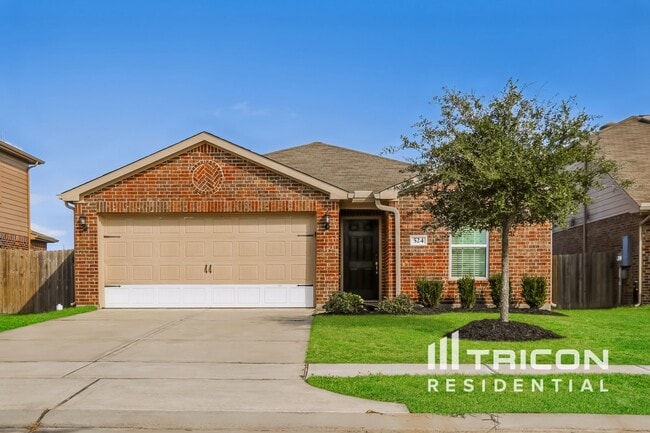 Building Photo - 524 Red Dusk Paint Dr
