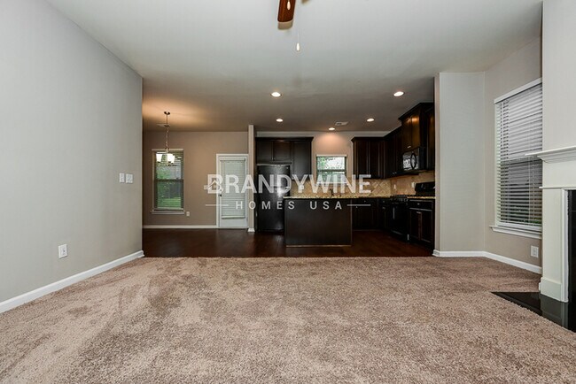 Building Photo - COMING SOON ....One half month FREE RENT!!...