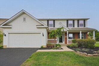 Building Photo - 3033 Jamestown Dr