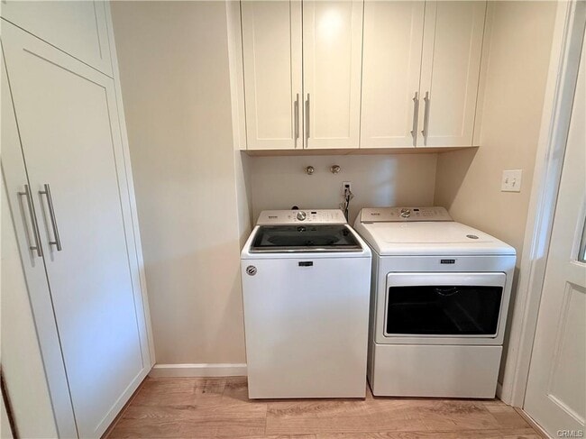 Foto del edificio - 4916 Briggs Ave