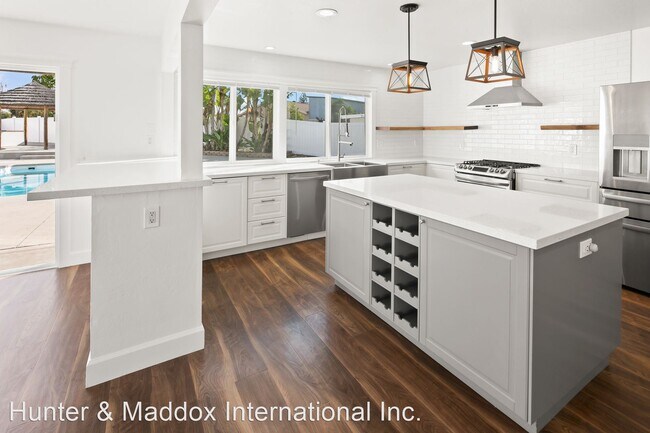 Building Photo - 4 br, 2 bath House - 10895 New Salem Cove