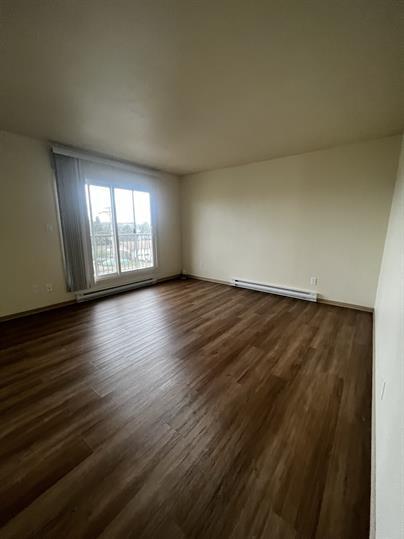 Primary Photo - 8604-8687 Ave