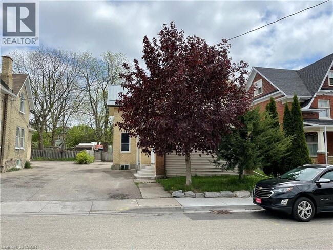 Building Photo - 49 Madison Ave N