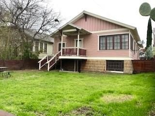 Building Photo - 609 W 31st 1/2 St