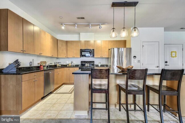 Foto del edificio - 2007 Clipper Park Rd