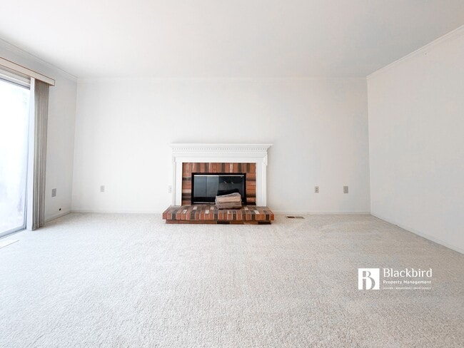 Building Photo - 15412 Overlea Ct