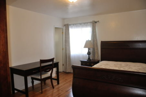 Primary Photo - 610 Morse Ave