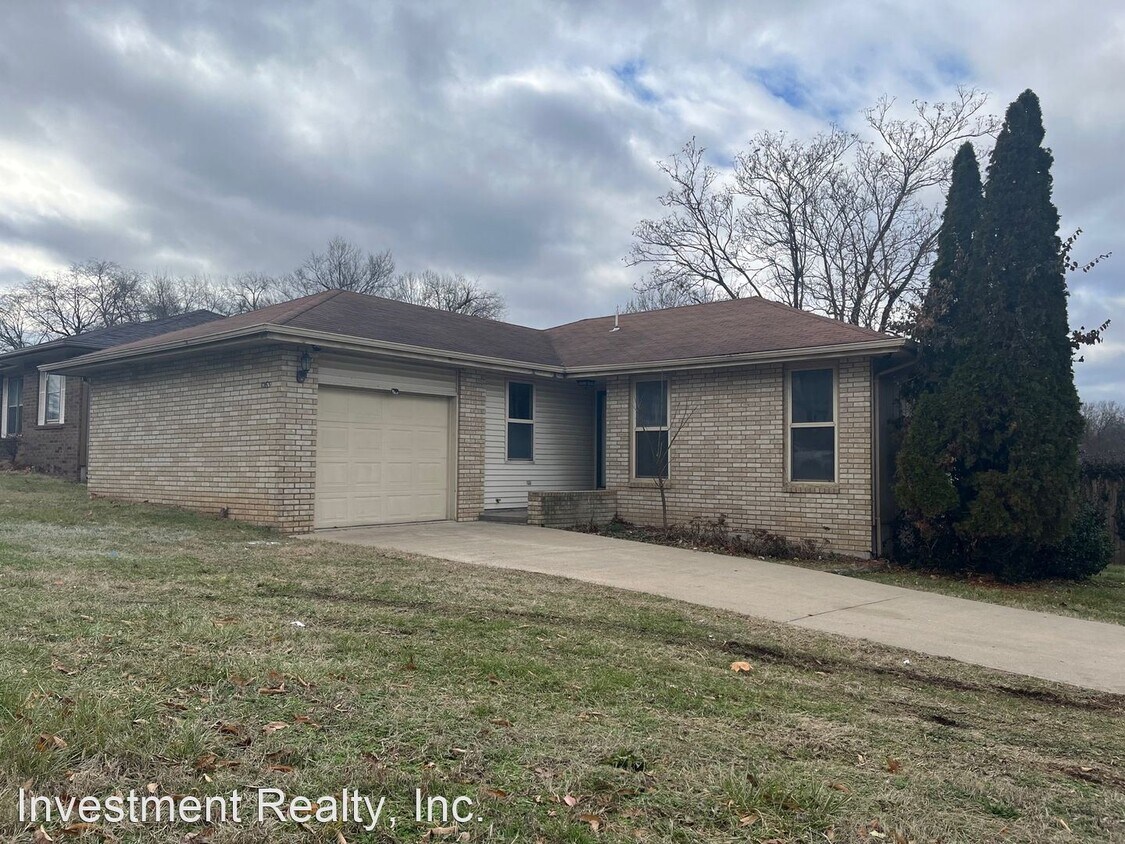 Primary Photo - 3 br, 1 bath House - 1263 N National Ave
