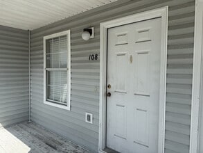 Building Photo - 108 Magnolia Plantation Ct