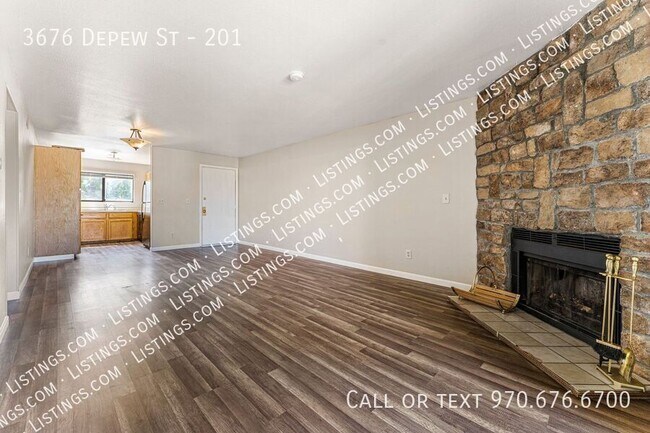 Foto del edificio - 3676 S Depew St