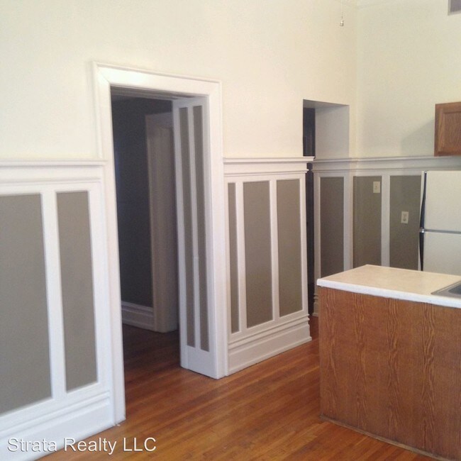 Building Photo - 115 N Potomac St