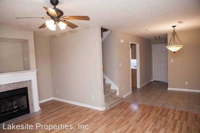 Building Photo - 2 br, 1.5 bath Apartment - 8663 Camp Colum...