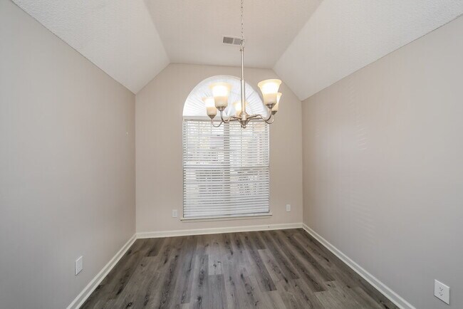 Foto del edificio - 2773 Misty Valley Dr