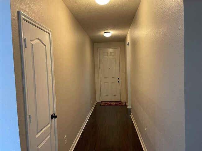 Building Photo - 10523 Kentington Oak Dr