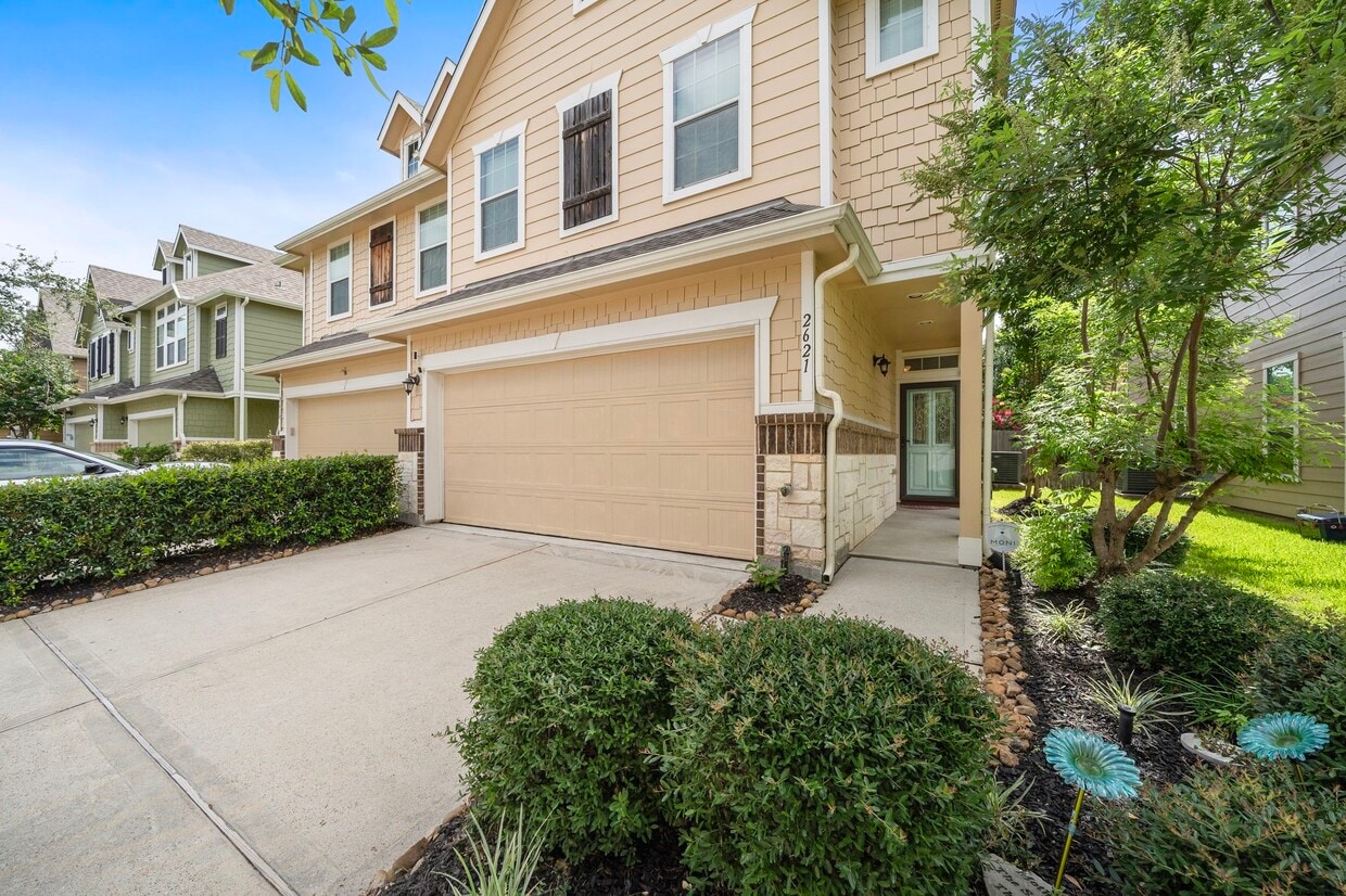 Primary Photo - 2621 Wilson Creek Dr