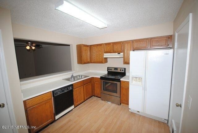 Foto del edificio - 12024 Candlewyck Ln