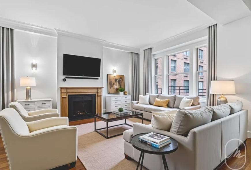 Primary Photo - 3 bedroom in New York NY 10028