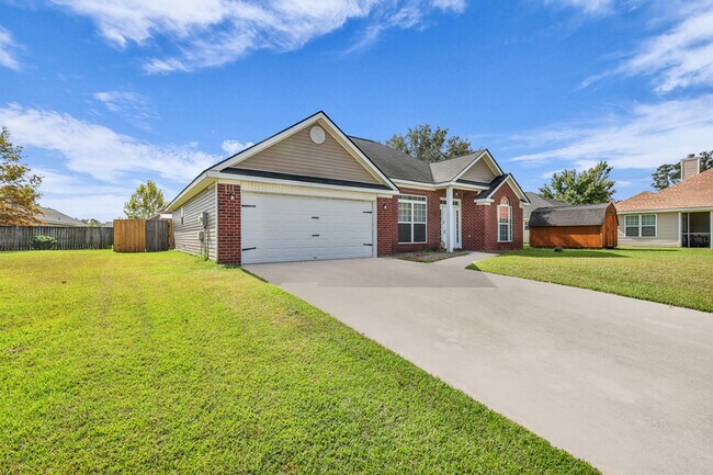 Building Photo - 4 Expedition Way