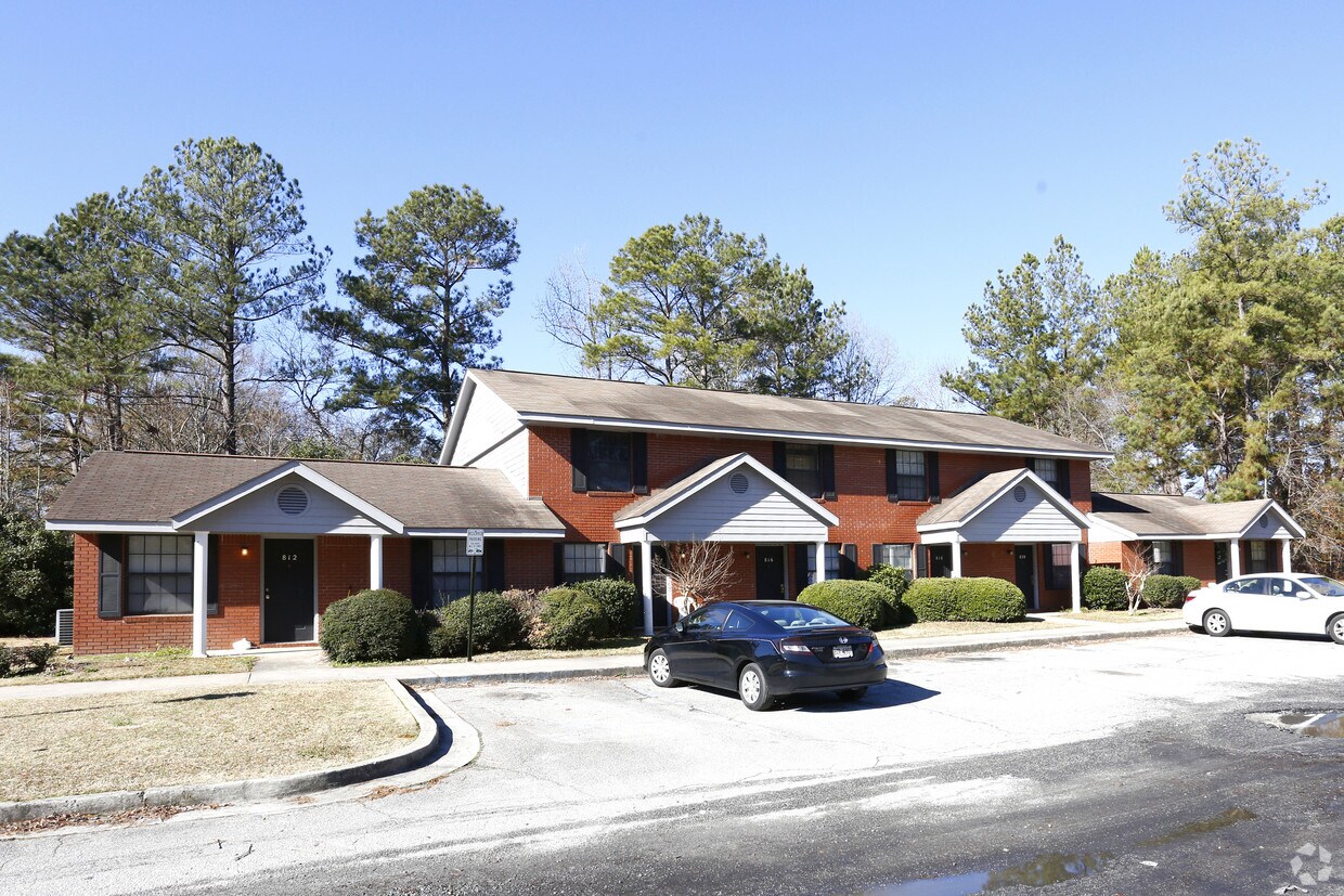 Piedmont Woods Apartaments - Piedmont Woods Apartments