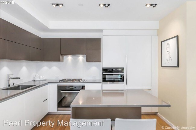 Foto del edificio - 1075 NW Northrup St