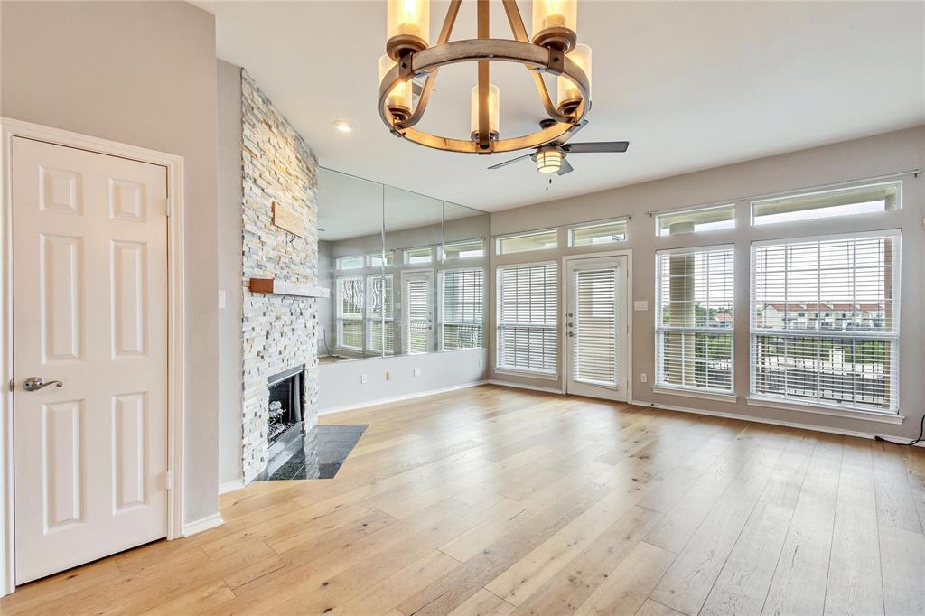 Foto principal - 2918 Ranch Rd 620