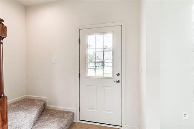 Foto del edificio - 6705 Rainwater Ln