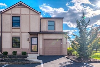 Building Photo - 7630 Alta View Blvd