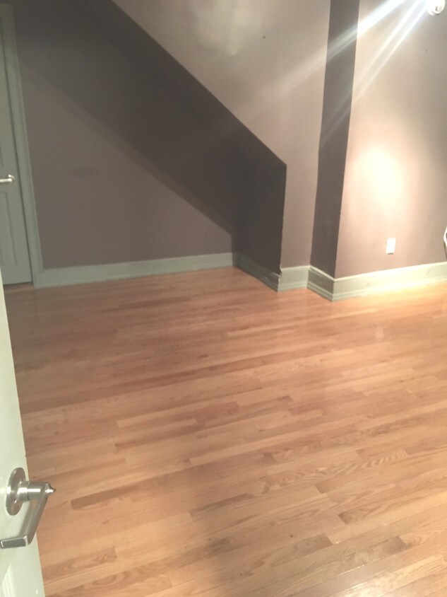 Foto principal - 130 E 35th St