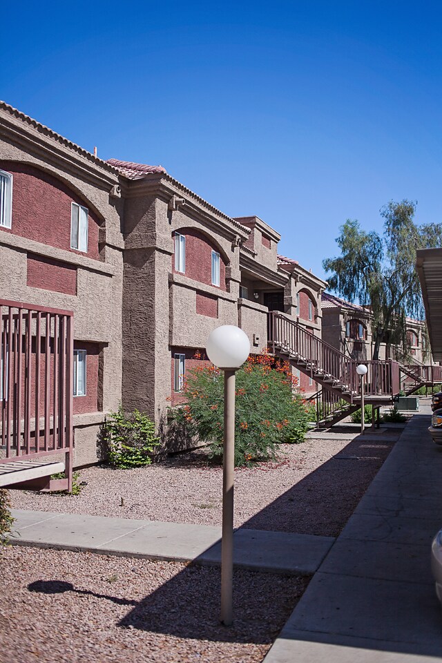 Desert Palms Apartments Rentals Mesa, AZ