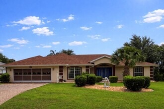 Building Photo - 21300 Royal St Georges Ln